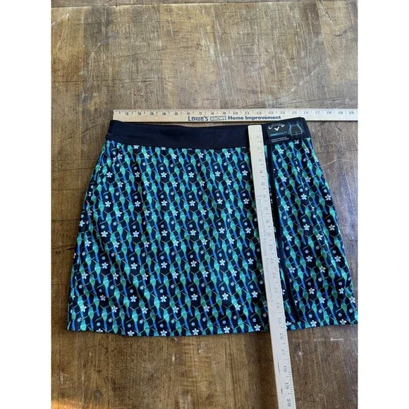 Callaway 16" Hummingbird Print Wrap Golf Skort Size: Medium NWT Women's GR - Picture 12 of 12